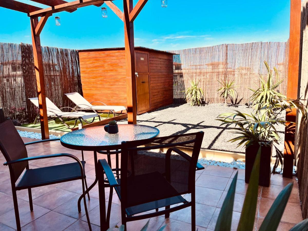 Stillvolle Villa Mit Terrasse, Garten Und Grill لاجاريس المظهر الخارجي الصورة